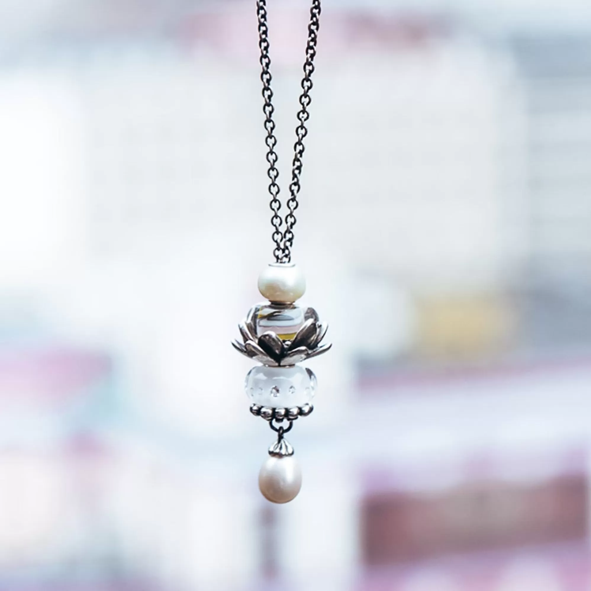 Clearance Trollbeads Giant Lotus Pendant